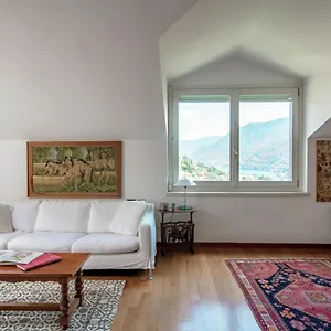 I D'a Charming Penthouse - View- Como- House-130 Mt-2 Double Bedrooms And 2 Double Bathrooms A Spacious Living Room-full Equipped Kitchen-private Garden And Terrace-private Covered Parking Apartment