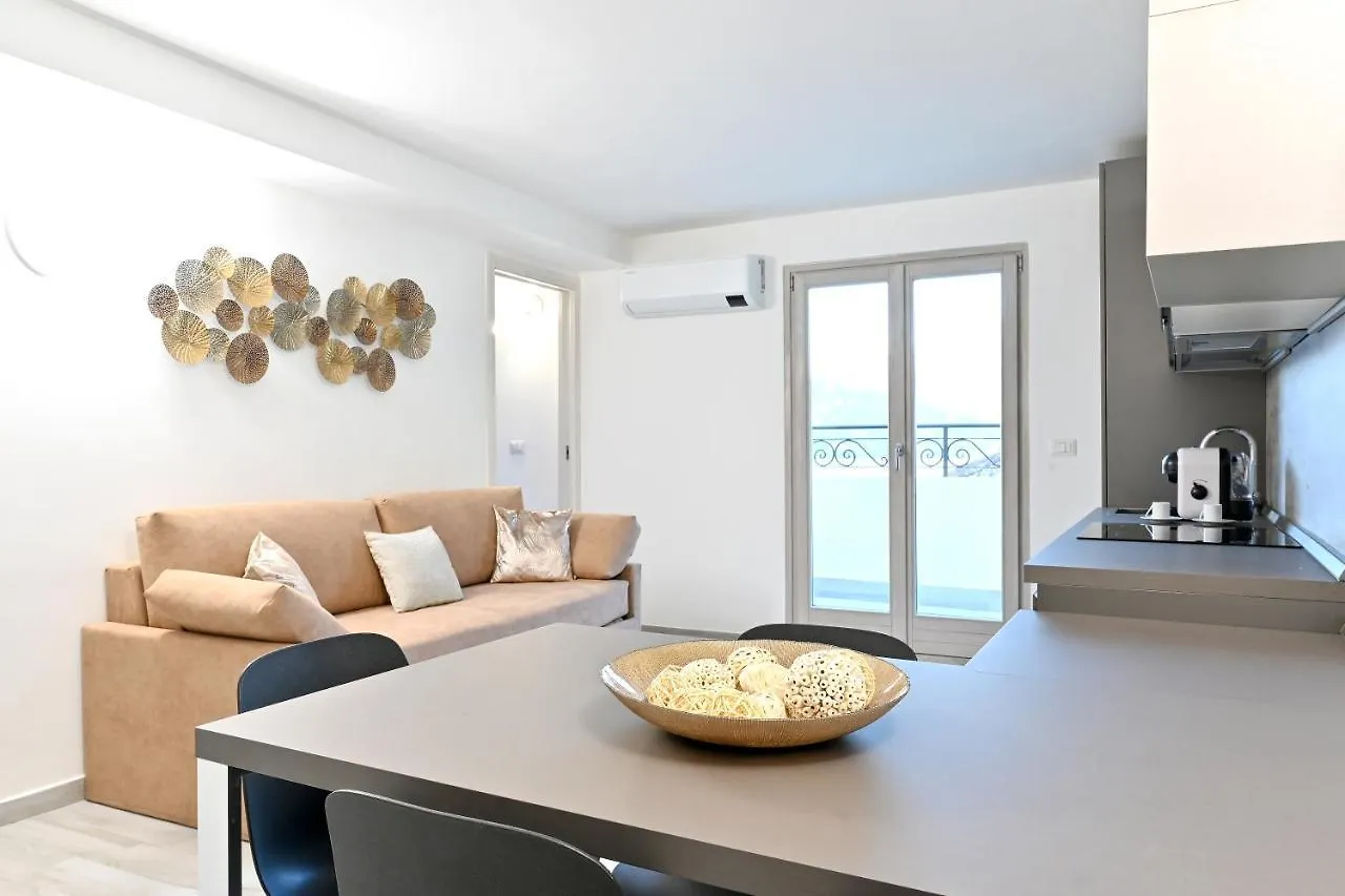 Apartment Lakesweetlakecomo Italy
